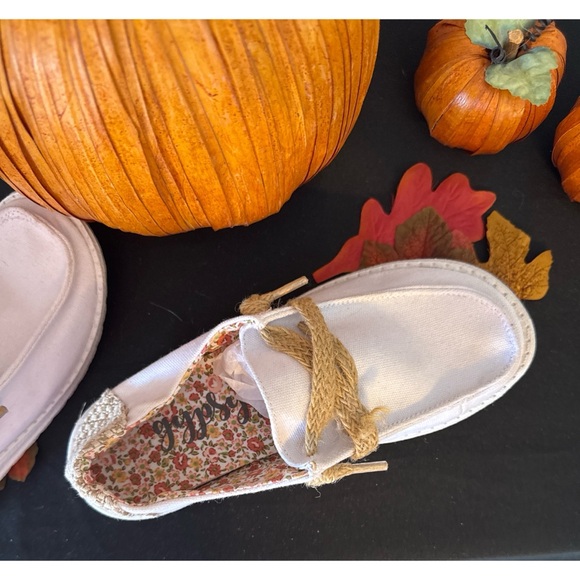 Gypsy Jazz Canvas Slip Ons - Picture 3 of 5